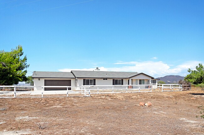 Building Photo - 38833 Magee Rd