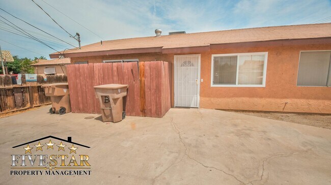 Foto del edificio - Apartment for Rent on 3017 "Q" Street Apt B