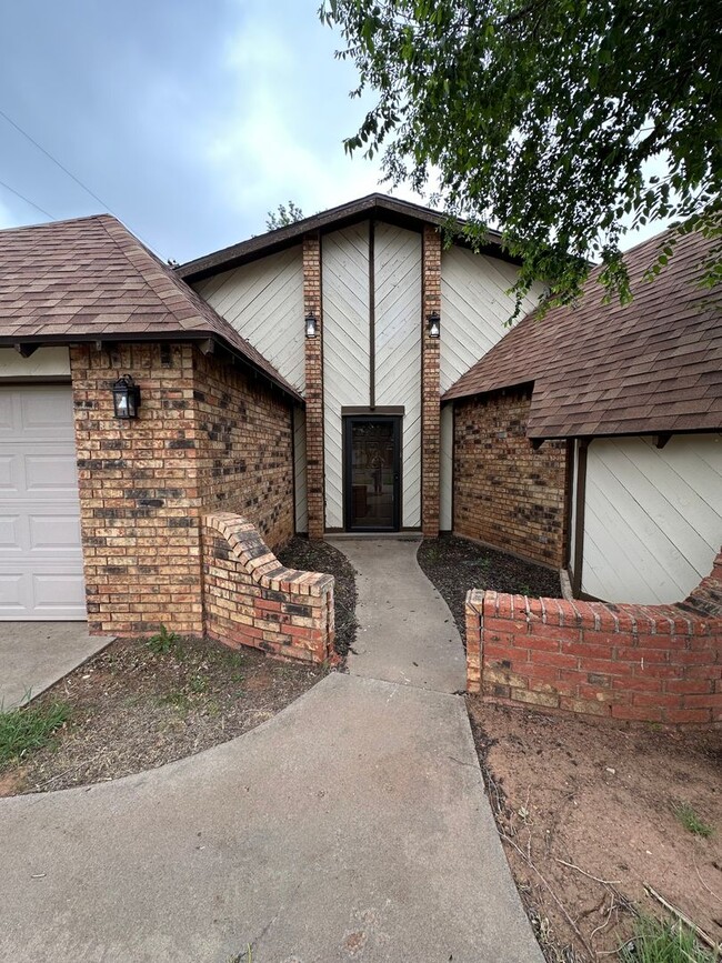 Building Photo - A Unique 2 Bed Home! Sauna in Vegas Mirror...