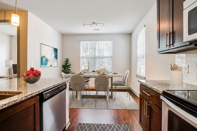 Element Ballantyne apartments — community photo - Element Ballantyne