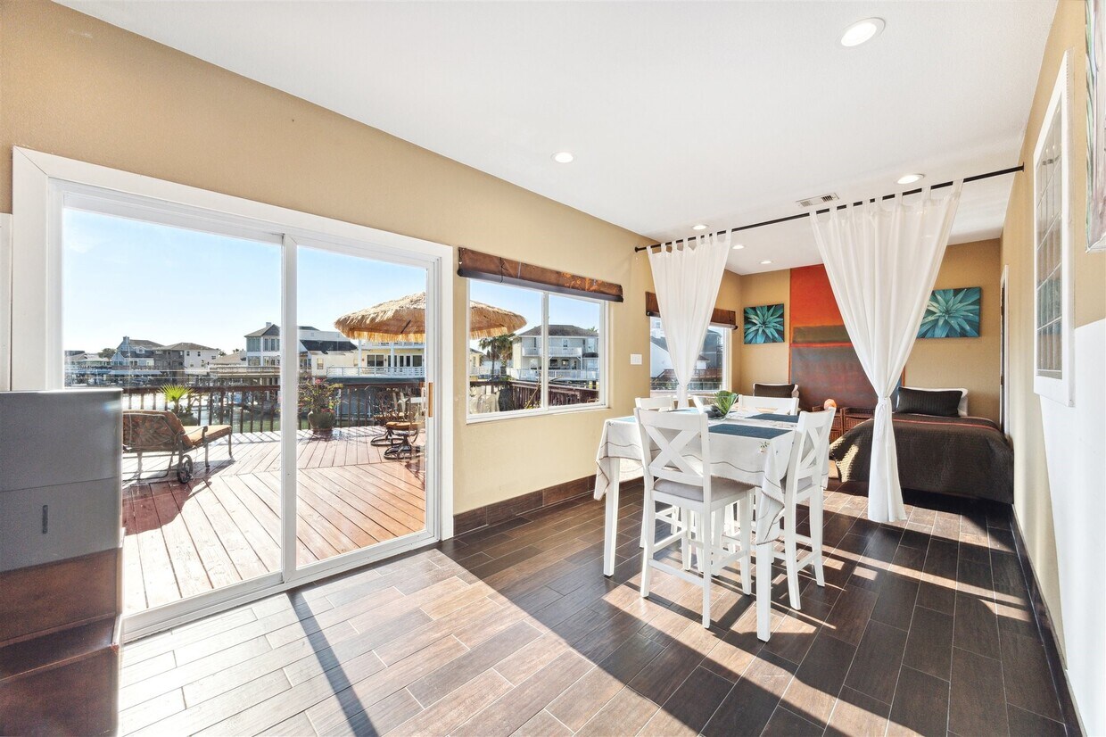 Foto del edificio - 410 Isles End Rd