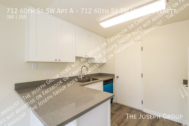 Foto del edificio - 712 60th St SW