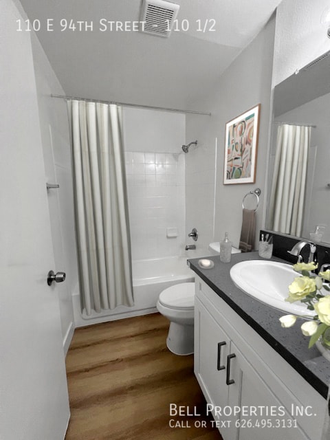 Foto del edificio - 110 E 94th St