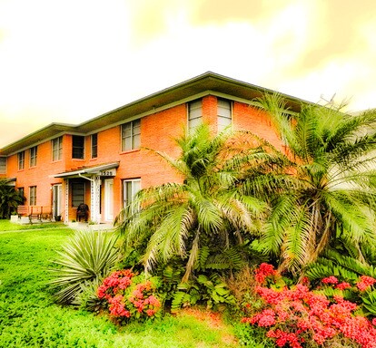Primary Photo - 1525 Ocean Dr