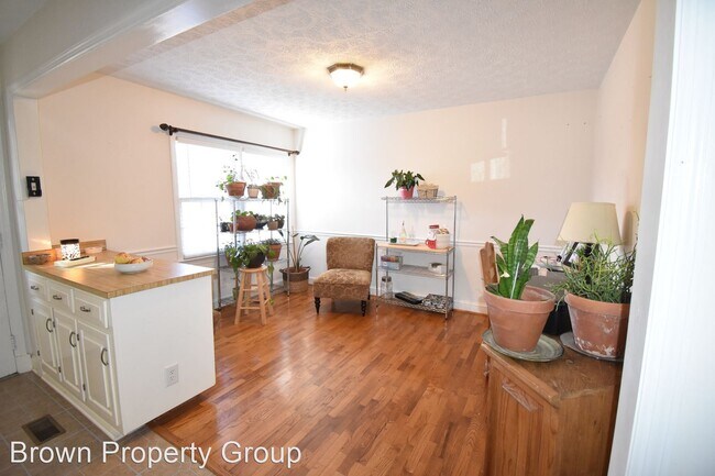 Building Photo - 3 br, 2 bath House - 4026 Church St