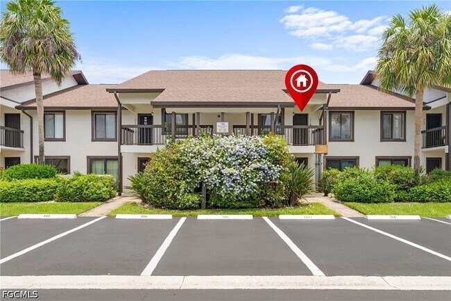 Foto del edificio - 700 Misty Pines Cir