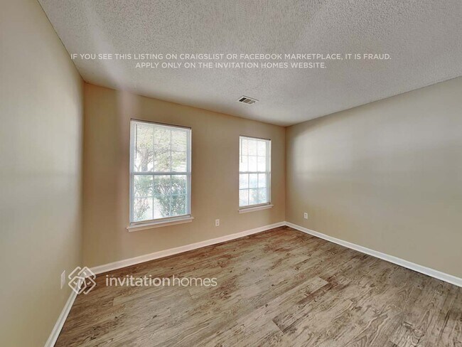 Foto del edificio - 2756 Live Oak Trail