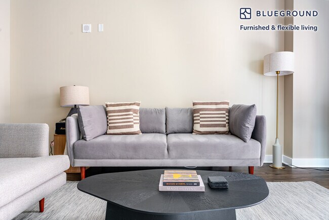 Foto del edificio - 443 New York Ave NW