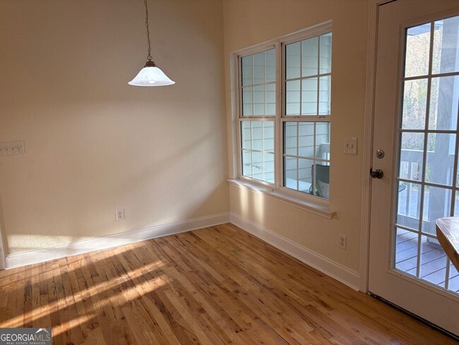 Building Photo - 74 Lockerbie Ct