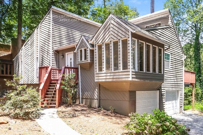 Building Photo - 261 Rustic Ridge Dr NE