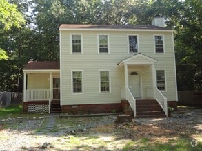 Building Photo - 10649 Genlou Rd