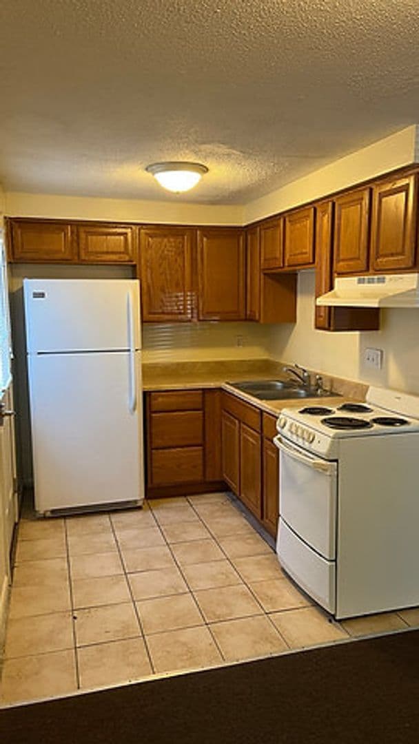 Photo - 416 1/2 S. Main St. Apartment