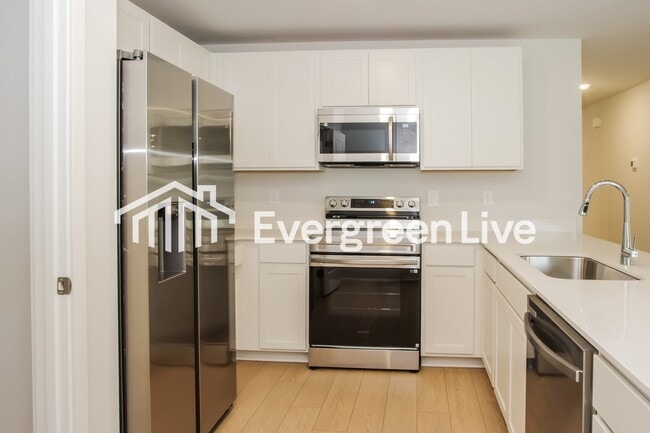 Foto del edificio - 22599 Dashwood Ln
