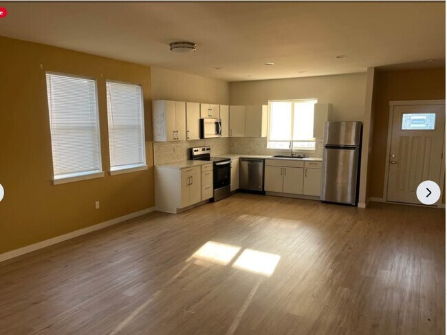 Foto del edificio - 6013 E F St