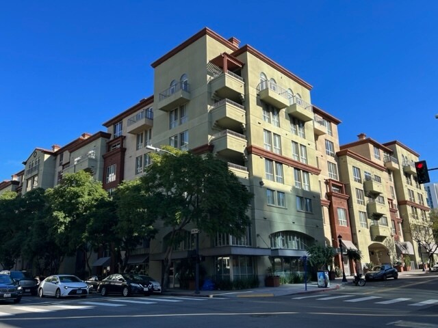 Foto principal - 1501 Front St