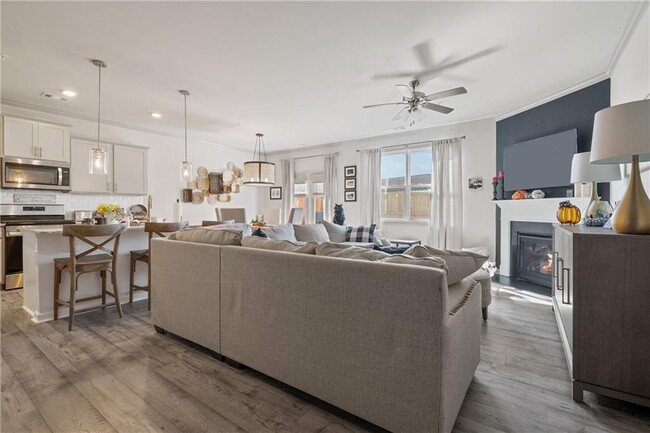 Foto del edificio - 735 Woodstock Grove Dr
