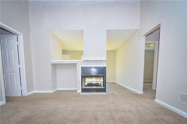 Foto del edificio - 130 Crystal Brook