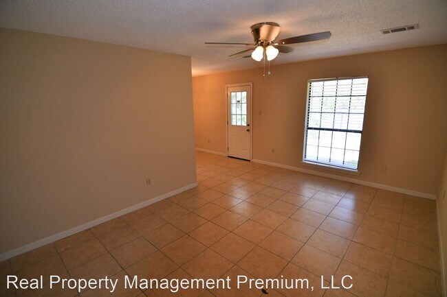 Building Photo - 2 br, 1 bath House - 3536 White Haven Rd