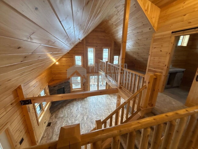 Building Photo - 33181 Wenatchi Trail