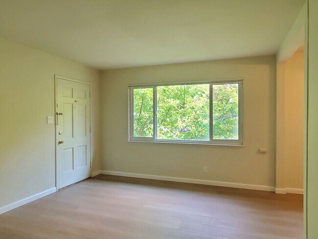 Foto del edificio - 1312-1328 Jackson St