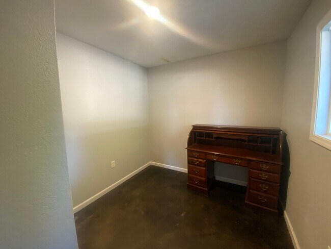 Foto del edificio - 621 Krewson St