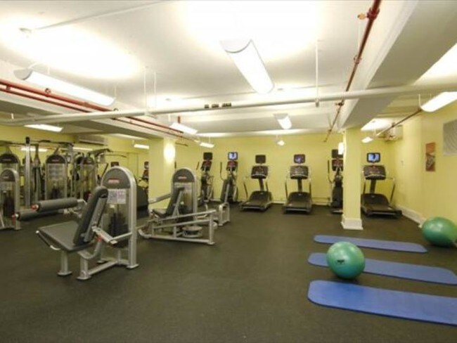 Foto del edificio - 243 E 27TH St