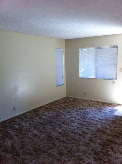 Building Photo - 14848 Sequoia St