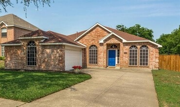 Building Photo - 7710 Brookview Dr