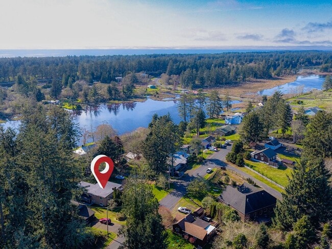 Building Photo - 92256 Hummingbird Dr