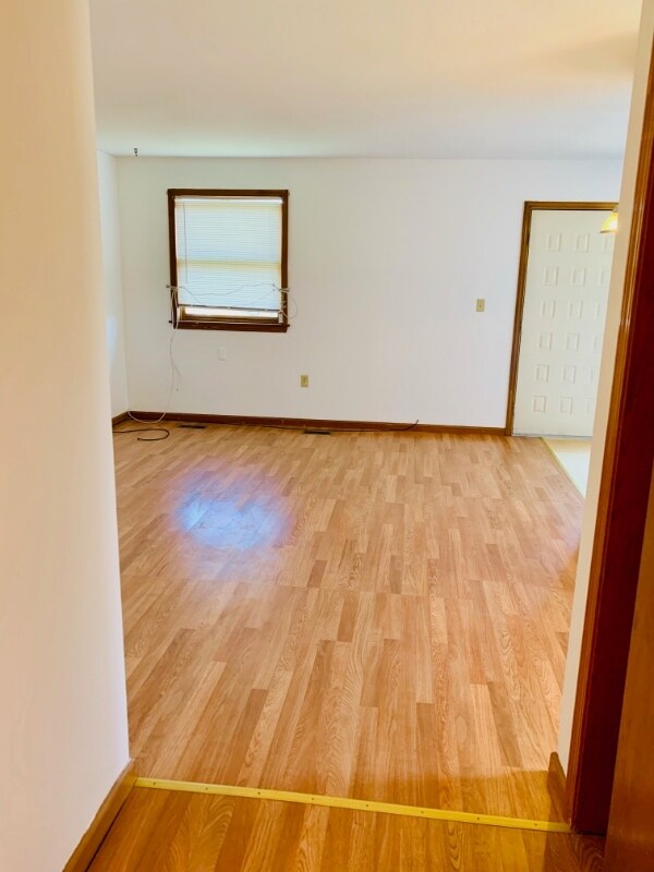 Primary Photo - 28 North St
