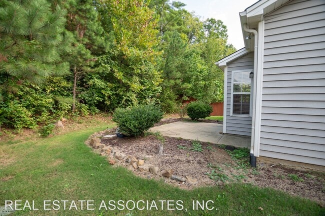 Foto del edificio - 3 br, 2 bath House - 5018 McKittrick Lane