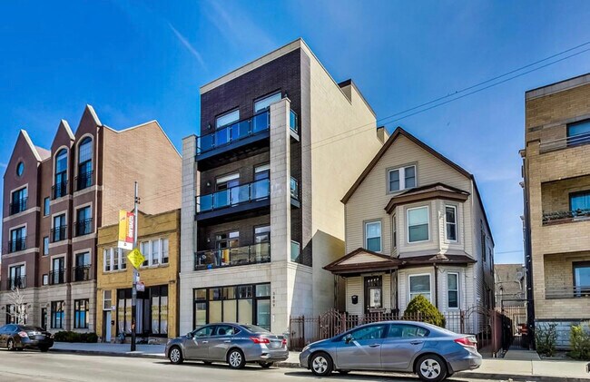 Foto del edificio - 3809 N Kedzie Ave