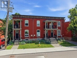 Building Photo - 132 Elm St