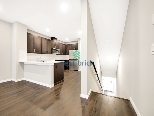 Building Photo - Brand New Townhome for Rent!