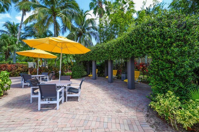 Clubhouse 4 - 15155 Michelangelo Blvd