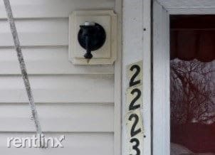 Primary Photo - 3 br, 1 bath House - 2223 N Hillcrest Ave