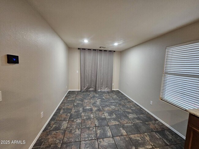 Foto del edificio - 1314 S Bridgegate Dr