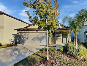 Building Photo - 2210 Treesdale Ave