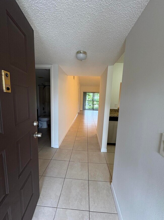 Building Photo - 6552 Arleigh Ct