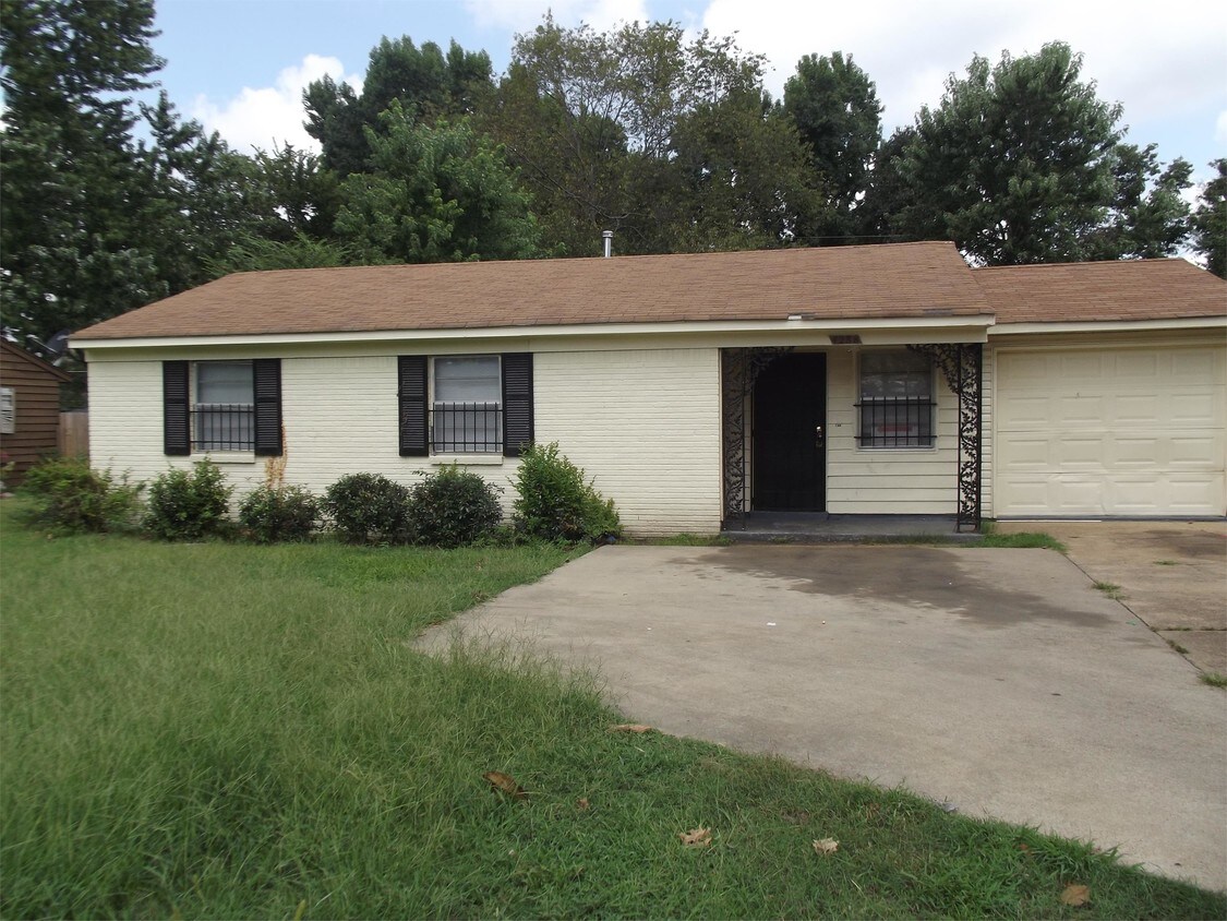 Primary Photo - 4288 Knight Arnold Rd