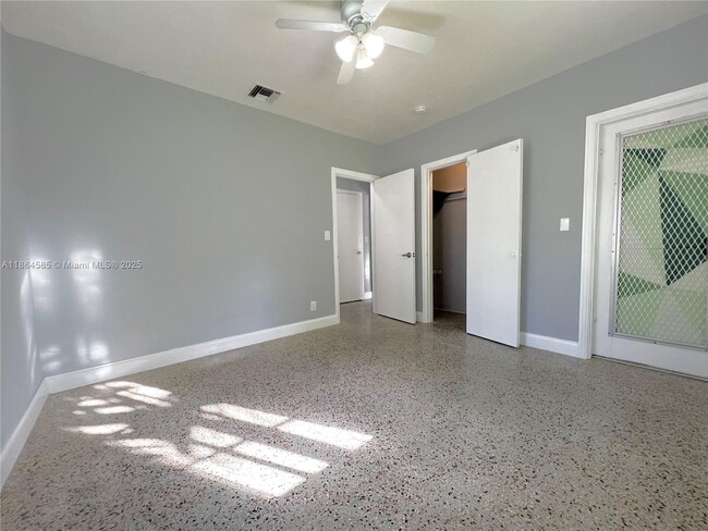 Foto del edificio - 11121 NE 9th Ct
