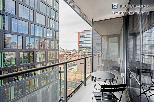 Foto del edificio - 730 W Couch Pl