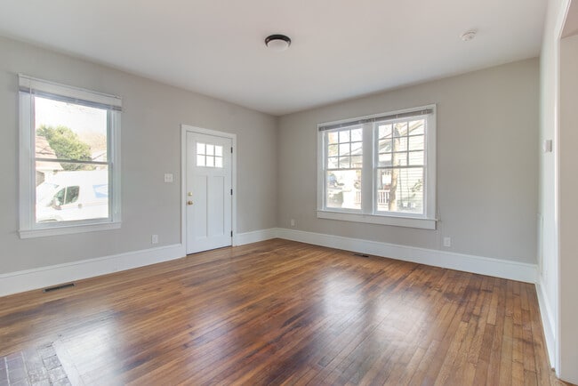 Photo - 915 Exum St (Durham, NC) Townhome