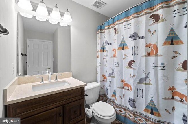 Foto del edificio - 2478 Wheat Meadow Cir