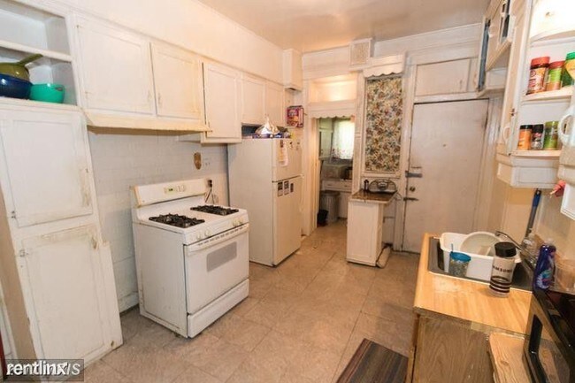 Foto del edificio - 2 br, 1 bath House - 3406 Gwynns Falls Pkwy