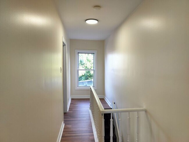 Foto del edificio - 148 Hamilton Ave