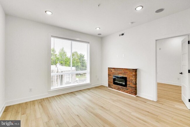 Foto del edificio - 2054 N 2nd St