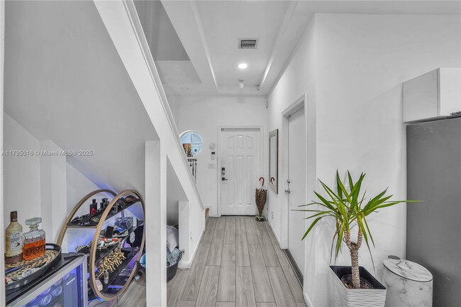 Foto del edificio - 2307 Washington St