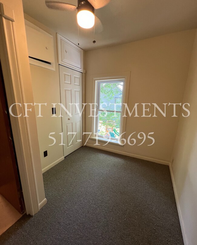 Dormitorio - 319 N Cochran Ave