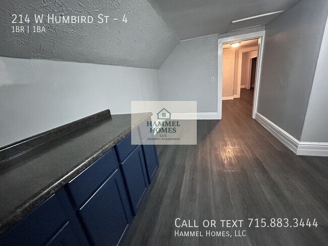 Foto del edificio - 214 W Humbird St
